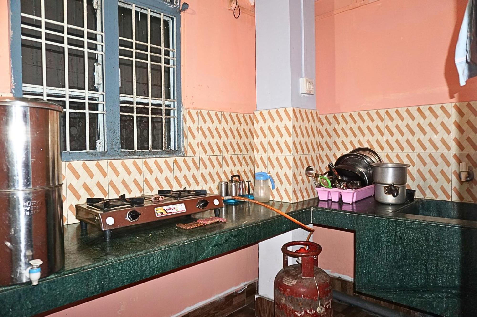 Taj Residency Holiday Homestay -Entire 1Bhk & 2Bhk Private Apartments -Call 767Ooo54Oo Jorhāt Dış mekan fotoğraf