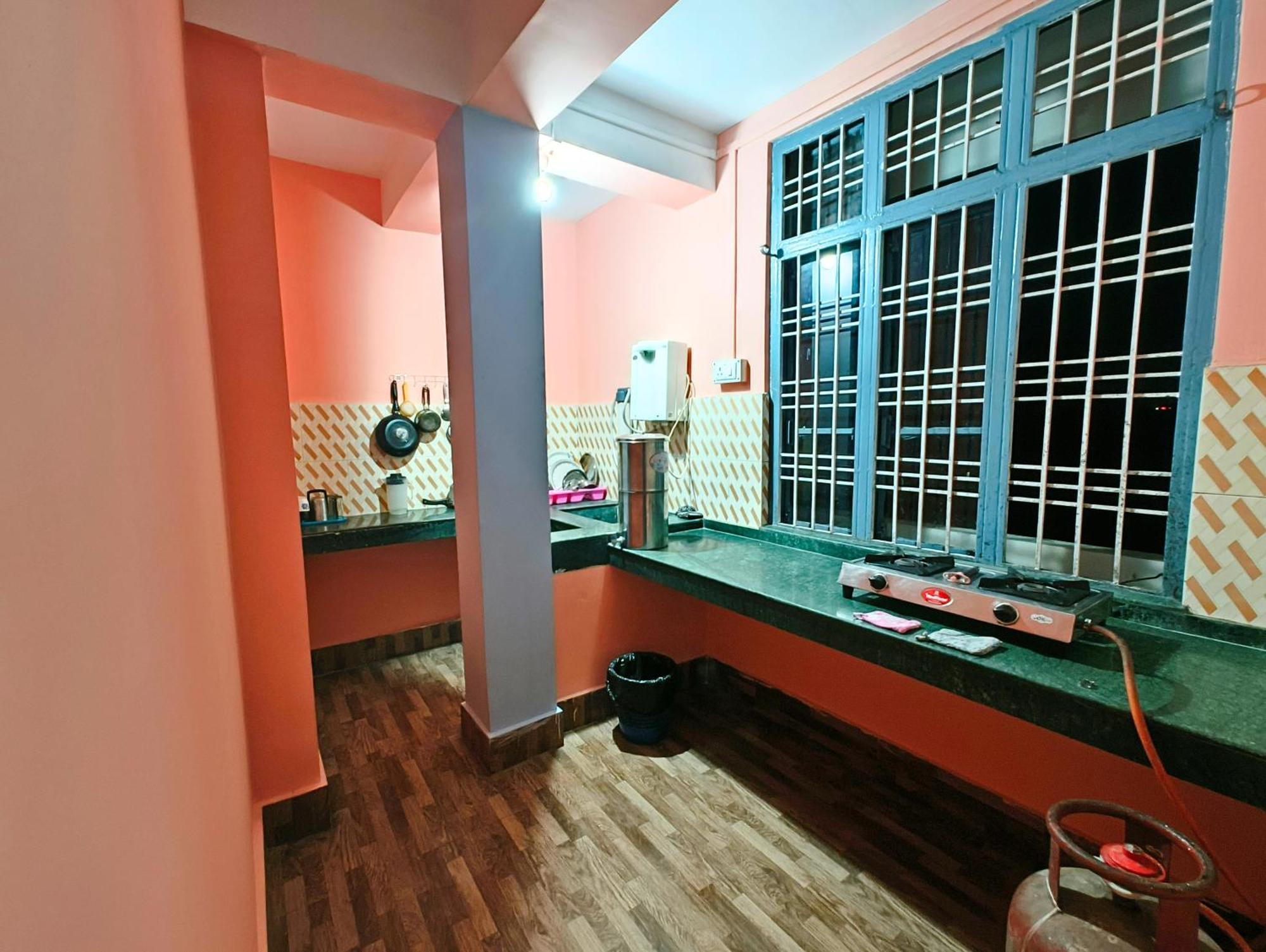 Taj Residency Holiday Homestay -Entire 1Bhk & 2Bhk Private Apartments -Call 767Ooo54Oo Jorhāt Dış mekan fotoğraf