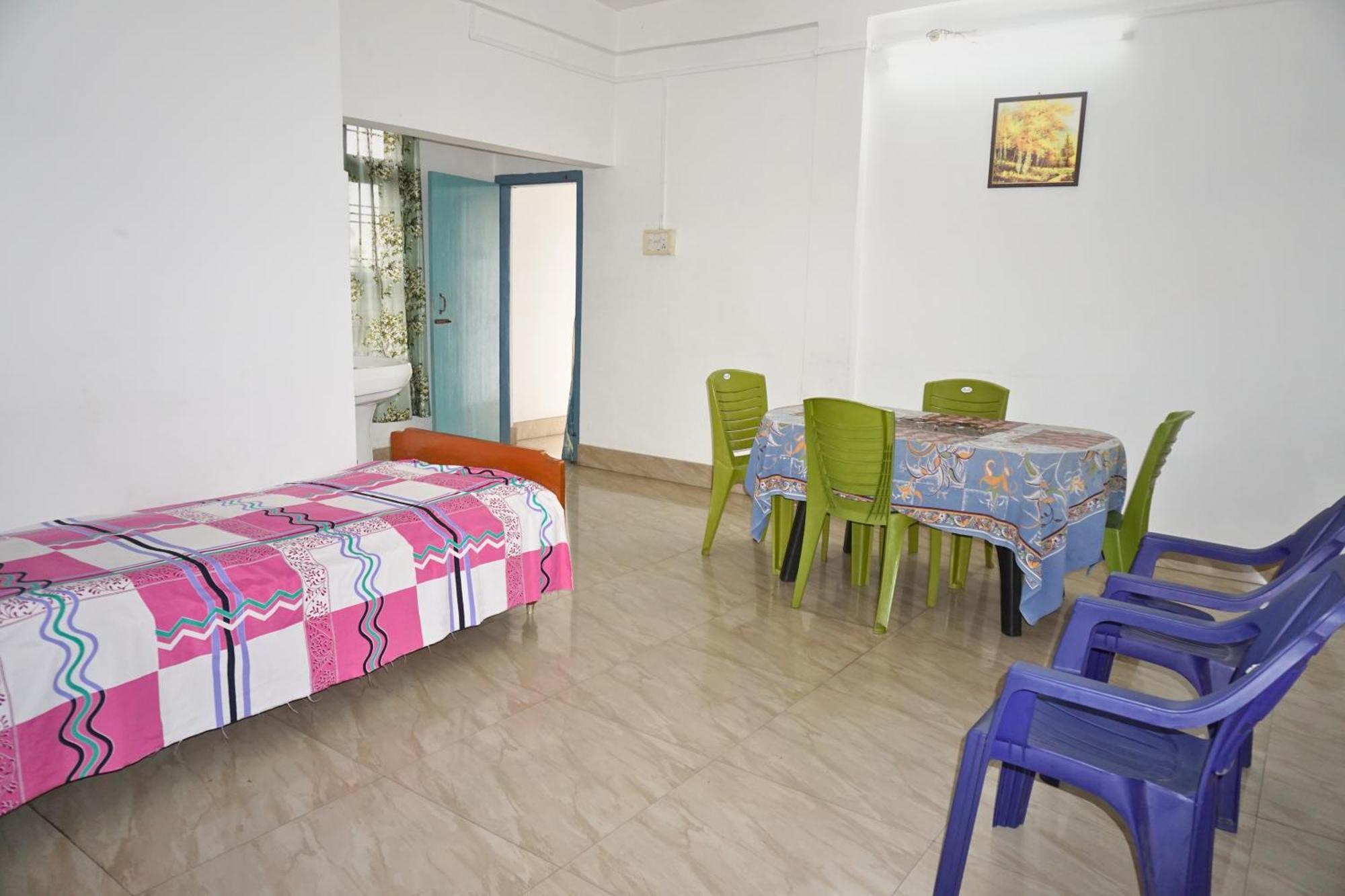 Taj Residency Holiday Homestay -Entire 1Bhk & 2Bhk Private Apartments -Call 767Ooo54Oo Jorhāt Dış mekan fotoğraf