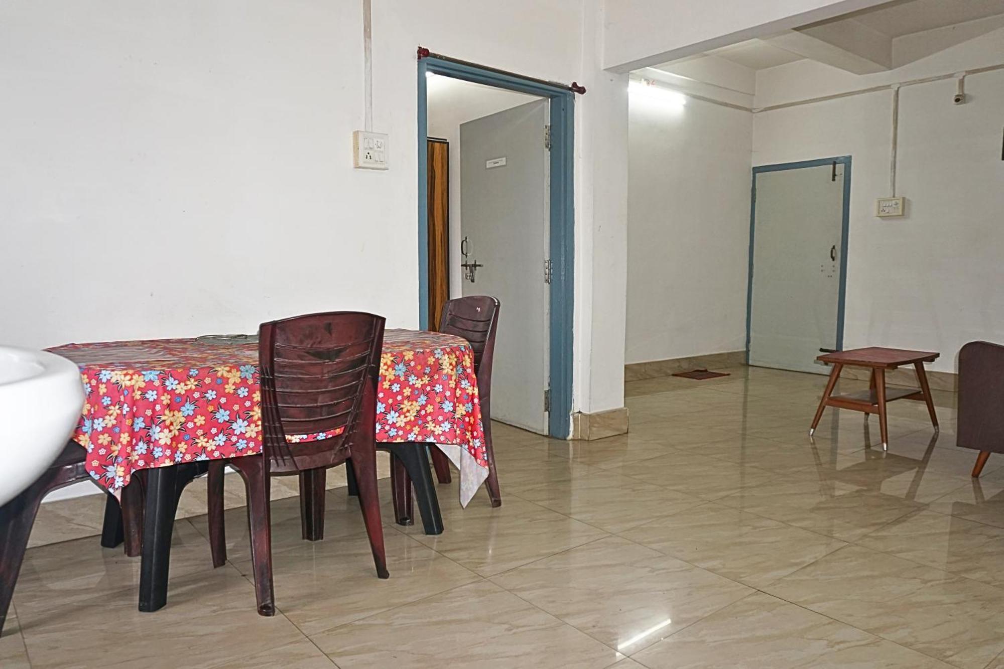 Taj Residency Holiday Homestay -Entire 1Bhk & 2Bhk Private Apartments -Call 767Ooo54Oo Jorhāt Dış mekan fotoğraf