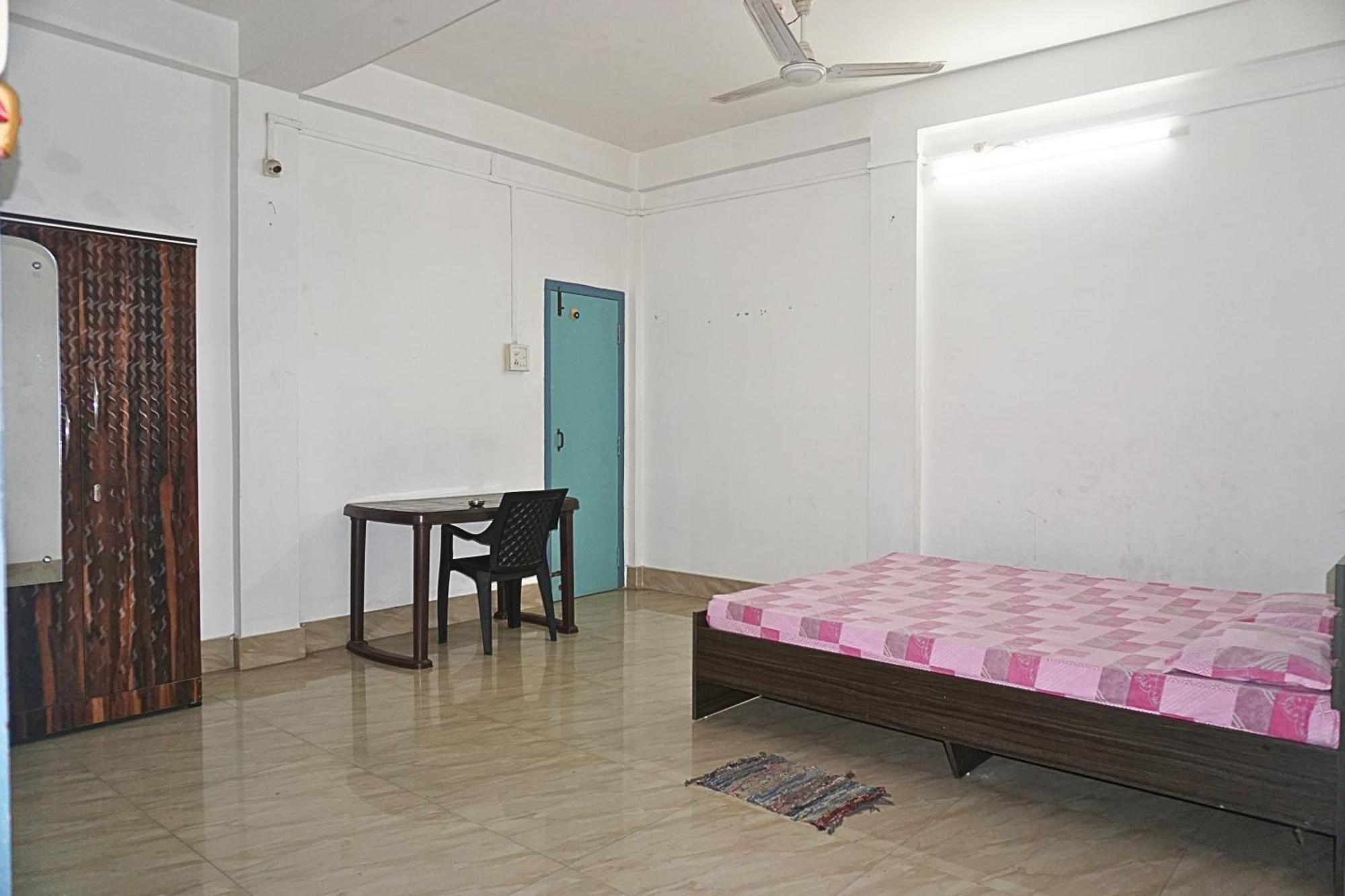 Taj Residency Holiday Homestay -Entire 1Bhk & 2Bhk Private Apartments -Call 767Ooo54Oo Jorhāt Oda fotoğraf